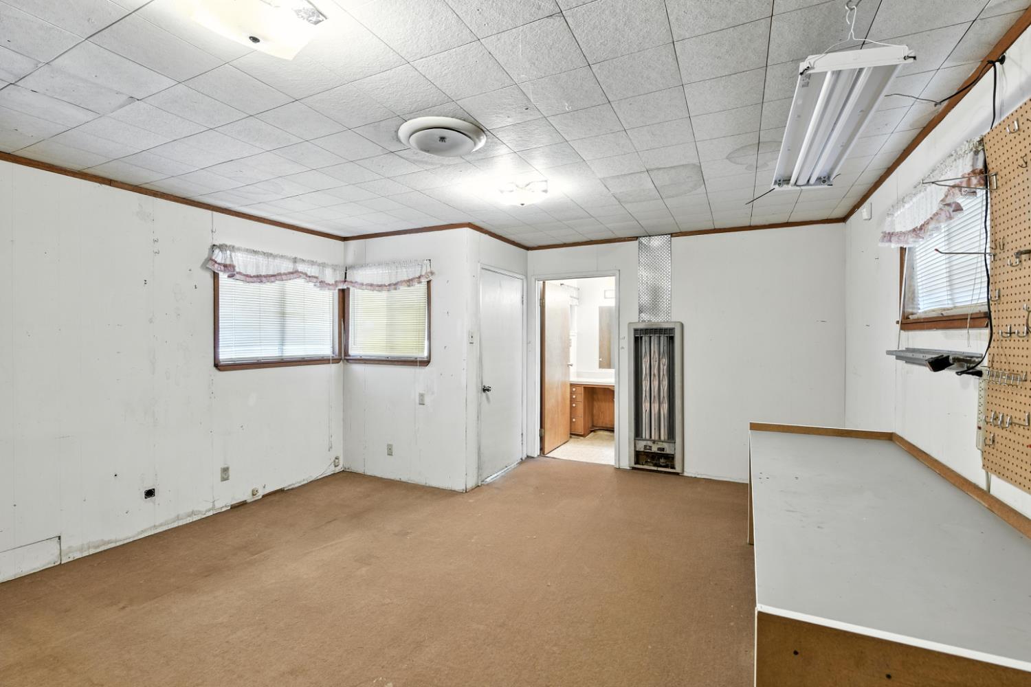 Detail Gallery Image 31 of 37 For 4724 Isabella Ave, Fair Oaks,  CA 95628 - 4 Beds | 2 Baths