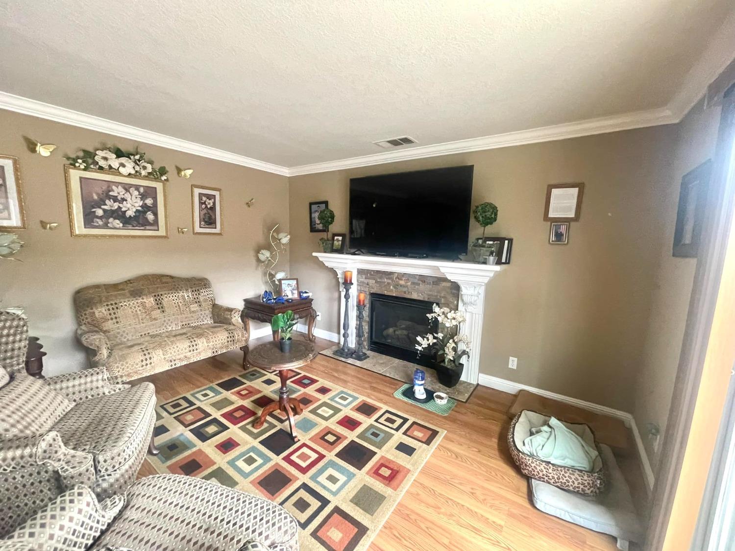 Detail Gallery Image 15 of 42 For 1812 San Jose Ave, Wasco,  CA 93280 - 4 Beds | 3 Baths