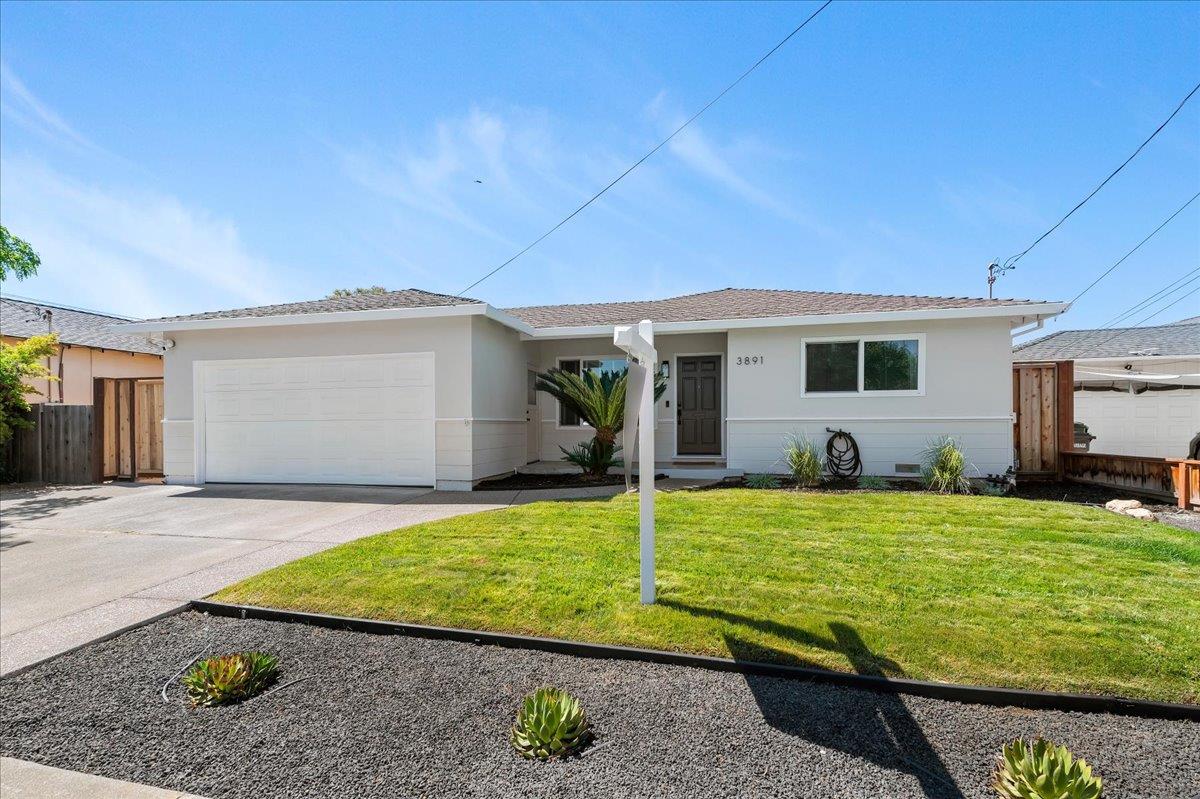 Detail Gallery Image 2 of 32 For 3891 Mills Way, Livermore,  CA 94550 - 3 Beds | 1 Baths