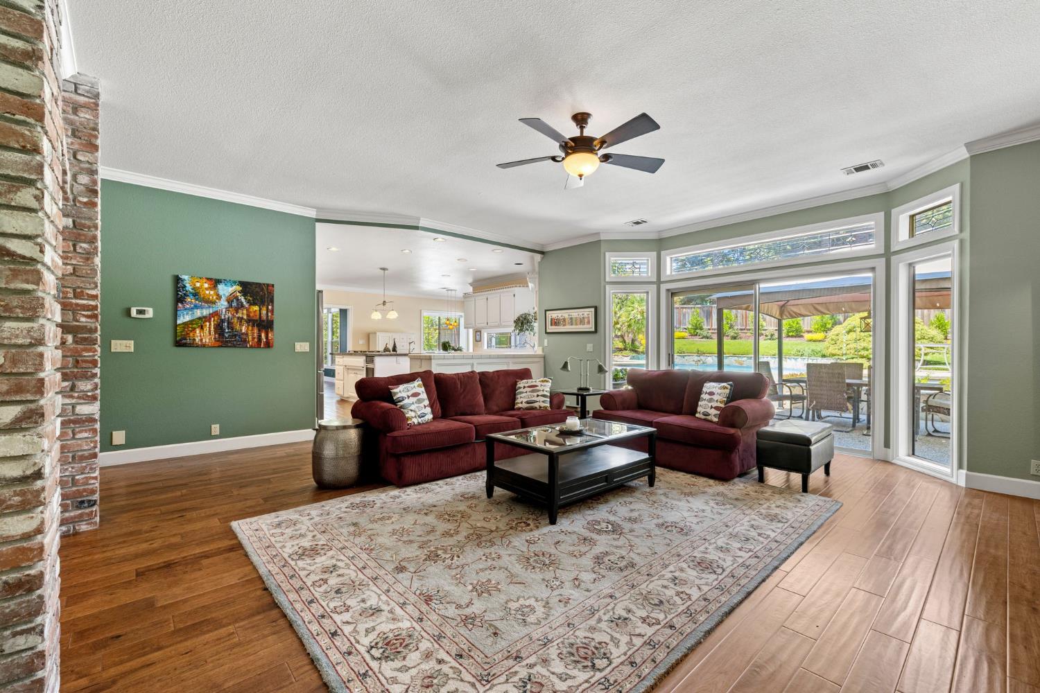 Detail Gallery Image 18 of 58 For 4330 Hale Ranch Ln, Fair Oaks,  CA 95628 - 4 Beds | 3 Baths