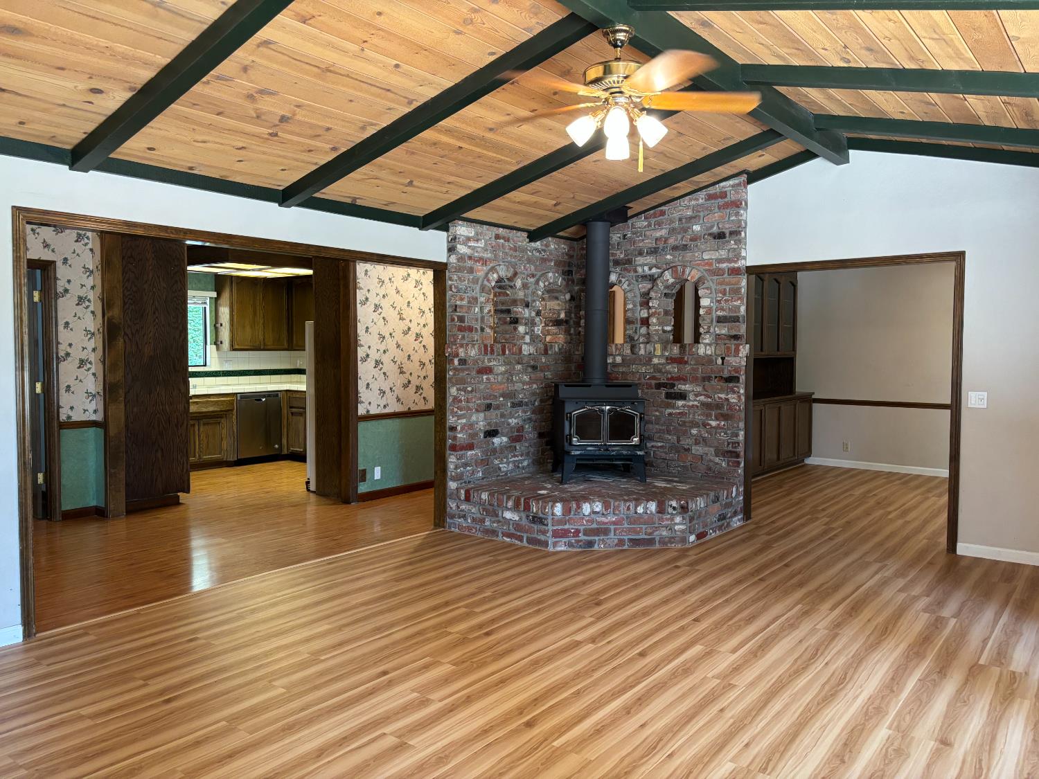 Detail Gallery Image 15 of 33 For 6730 Diamond Dr, Pollock Pines,  CA 95726 - 3 Beds | 2 Baths