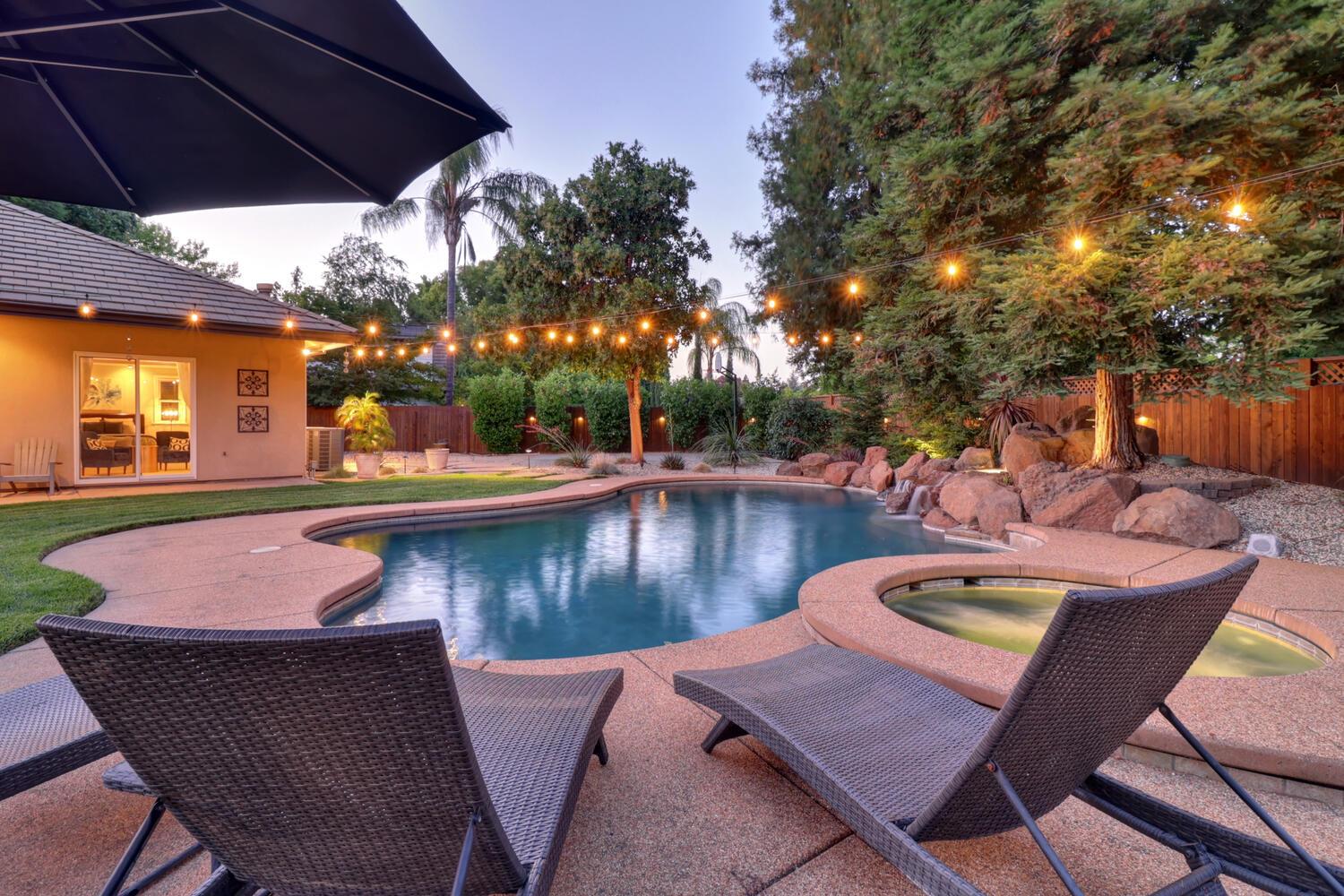 Detail Gallery Image 69 of 72 For 4900 Saint Augustine Dr, Elk Grove,  CA 95758 - 4 Beds | 4 Baths