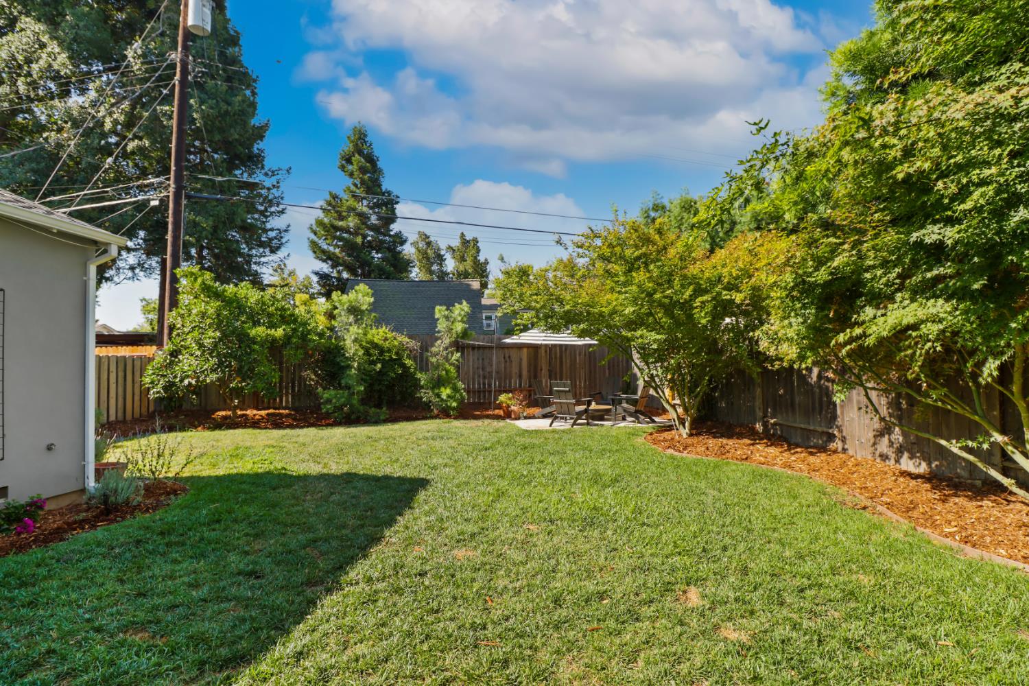 Detail Gallery Image 36 of 45 For 1452 Oregon Dr, Sacramento,  CA 95822 - 3 Beds | 2 Baths