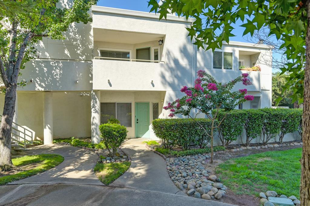2561 Fulton Square Lane Unit 59, Sacramento CA 95821