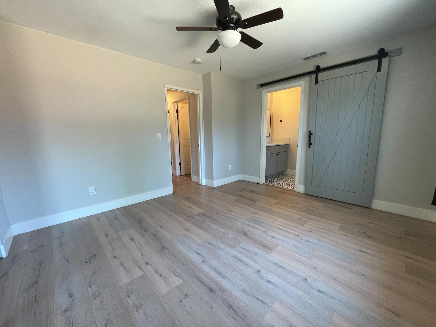 Detail Gallery Image 15 of 32 For 9185 Clendenen Way, Sacramento,  CA 95826 - 3 Beds | 2 Baths