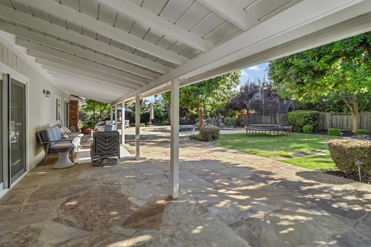 Detail Gallery Image 57 of 62 For 551 Thornley Way, Sacramento,  CA 95864 - 4 Beds | 2/1 Baths