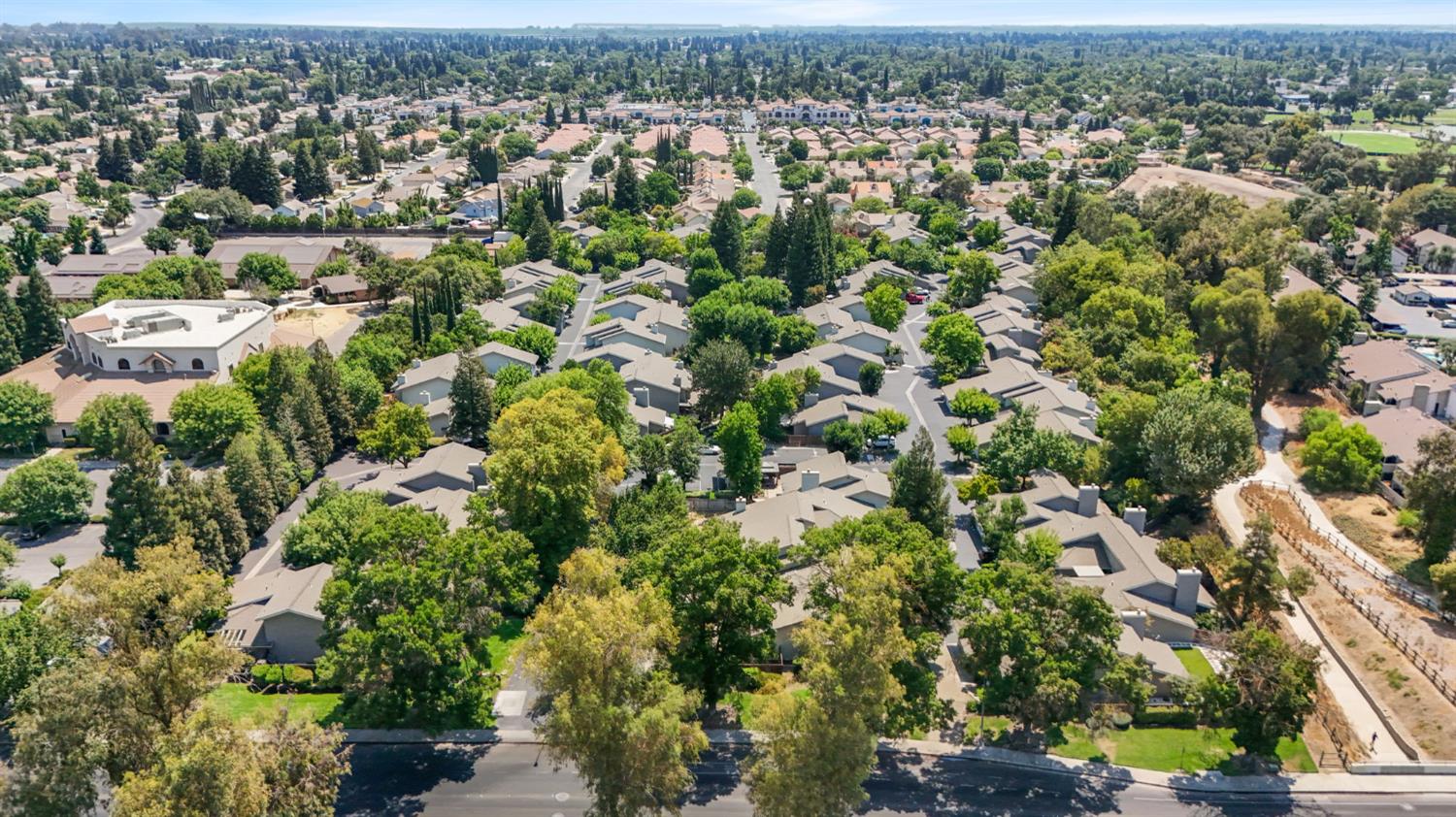 Detail Gallery Image 30 of 47 For 3350 M St #30,  Merced,  CA 95348 - 2 Beds | 1/1 Baths