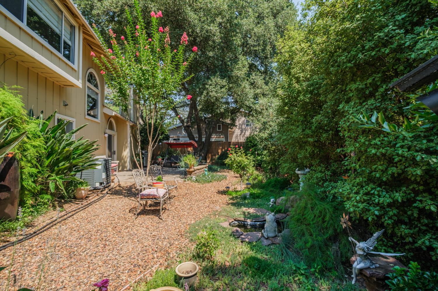 Detail Gallery Image 61 of 63 For 5148 Walnut Place Ln, Carmichael,  CA 95608 - 3 Beds | 2 Baths