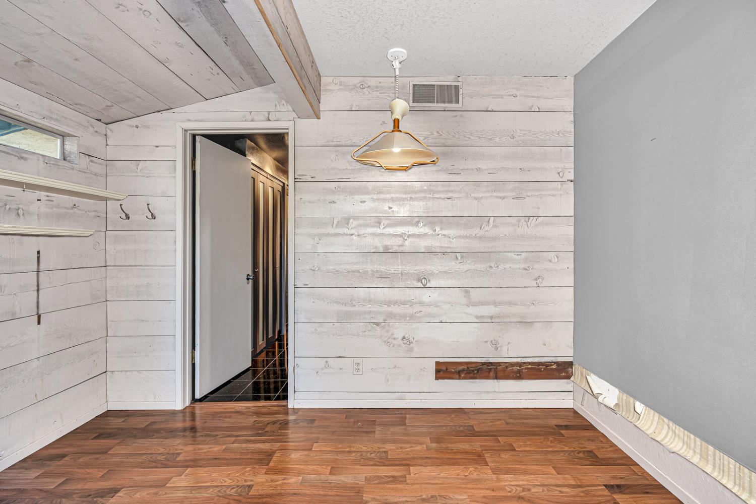 Detail Gallery Image 37 of 58 For 1838 Hillview Dr, Los Banos,  CA 93635 - 3 Beds | 2 Baths