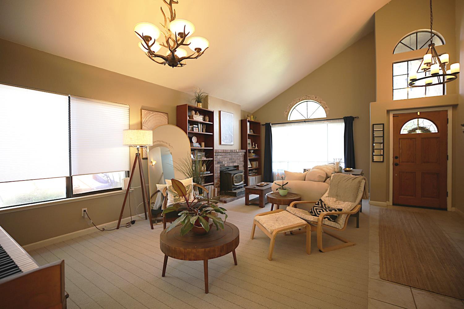Detail Gallery Image 7 of 75 For 999 River Ave, Oakdale,  CA 95361 - 5 Beds | 4 Baths