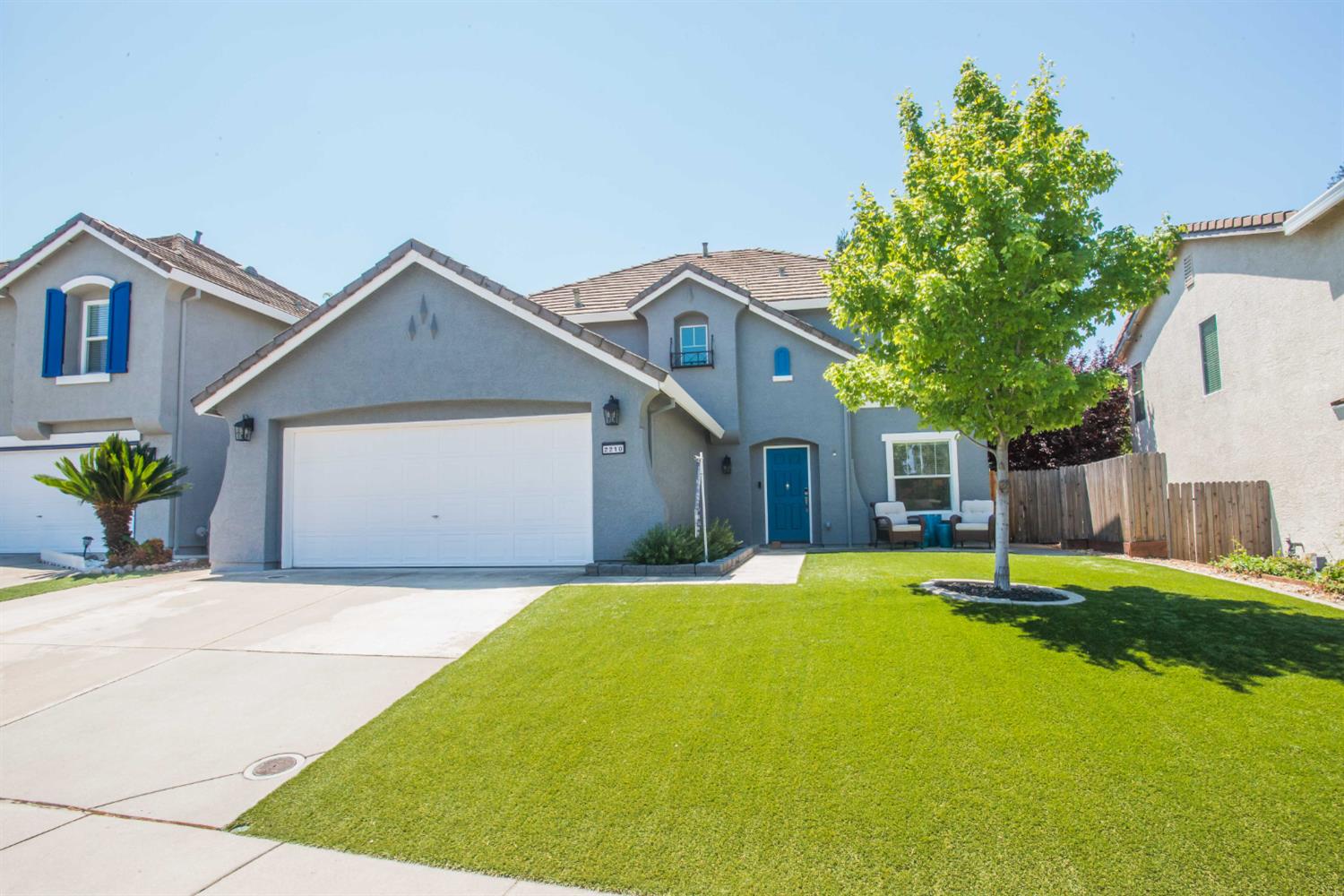 Detail Gallery Image 2 of 68 For 2210 Arnold Dr, Rocklin,  CA 95765 - 4 Beds | 2/1 Baths