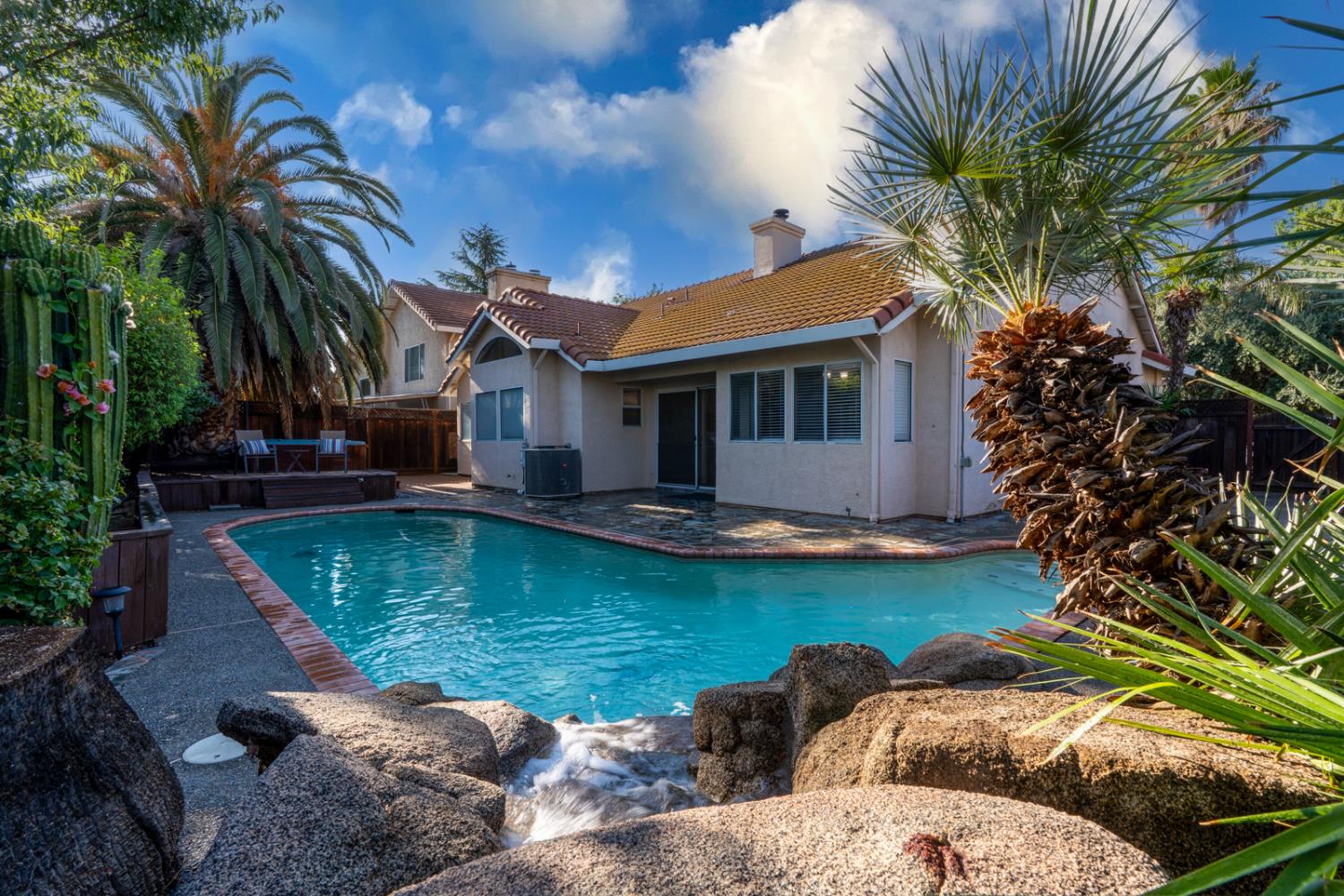Detail Gallery Image 54 of 71 For 934 Neal St, Los Banos,  CA 93635 - 4 Beds | 2 Baths