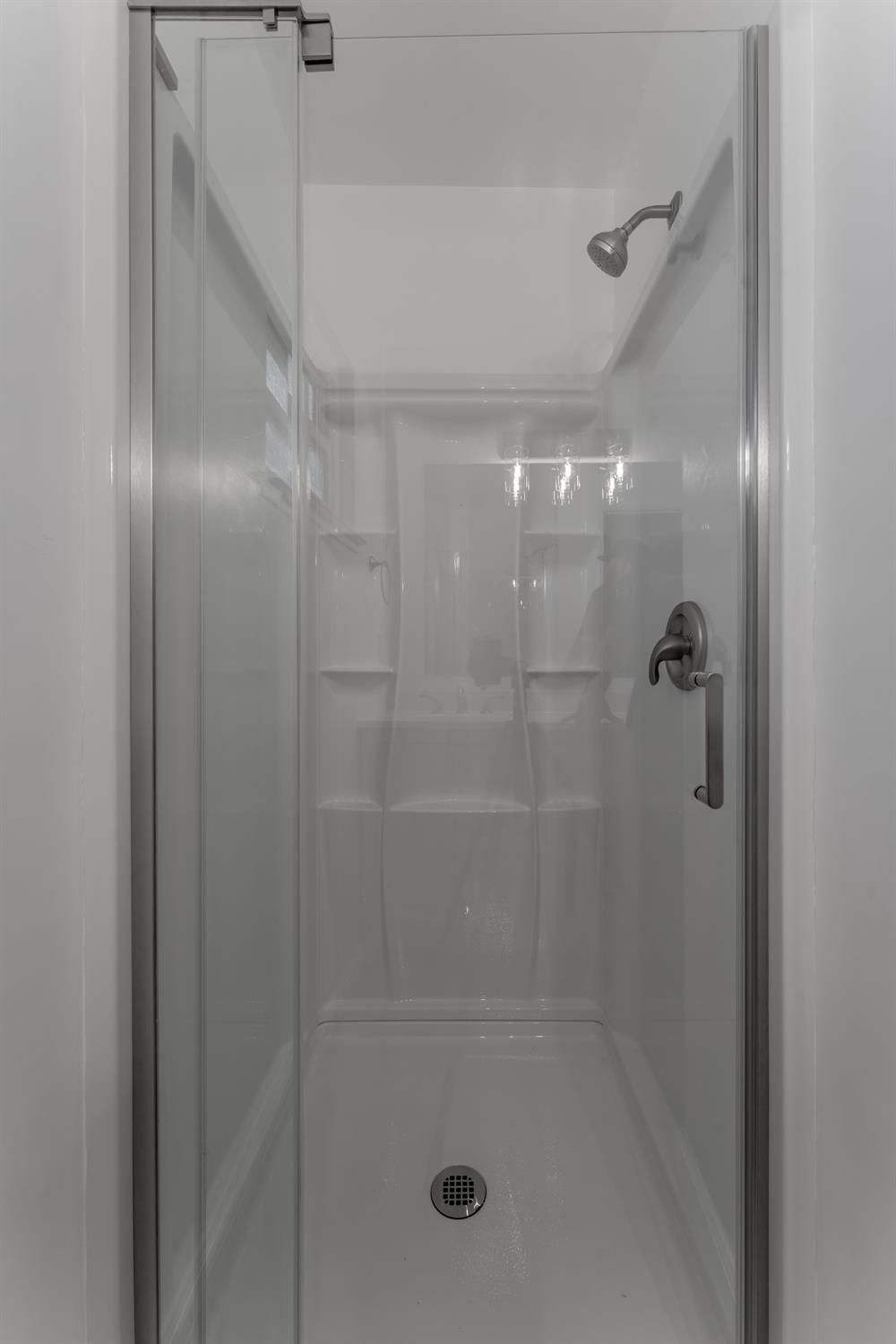 Detail Gallery Image 20 of 33 For 6036 Ellerslee Dr, Carmichael,  CA 95608 - 3 Beds | 2 Baths