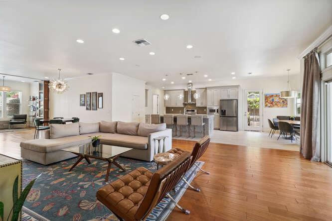 Detail Gallery Image 13 of 78 For 3710 Esperanza Dr, Sacramento,  CA 95864 - 4 Beds | 3/1 Baths