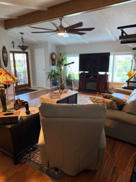 Detail Gallery Image 11 of 23 For 19667 American Ave 61, Hilmar,  CA 95324 - 2 Beds | 2 Baths