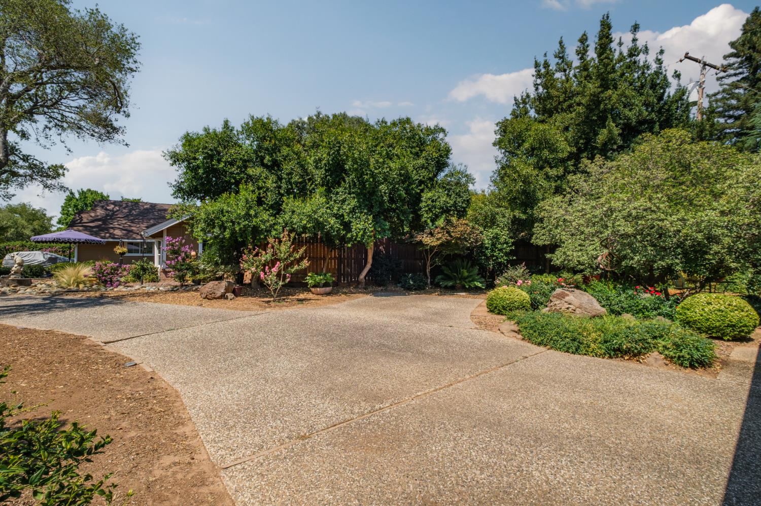Detail Gallery Image 53 of 63 For 5148 Walnut Place Ln, Carmichael,  CA 95608 - 3 Beds | 2 Baths