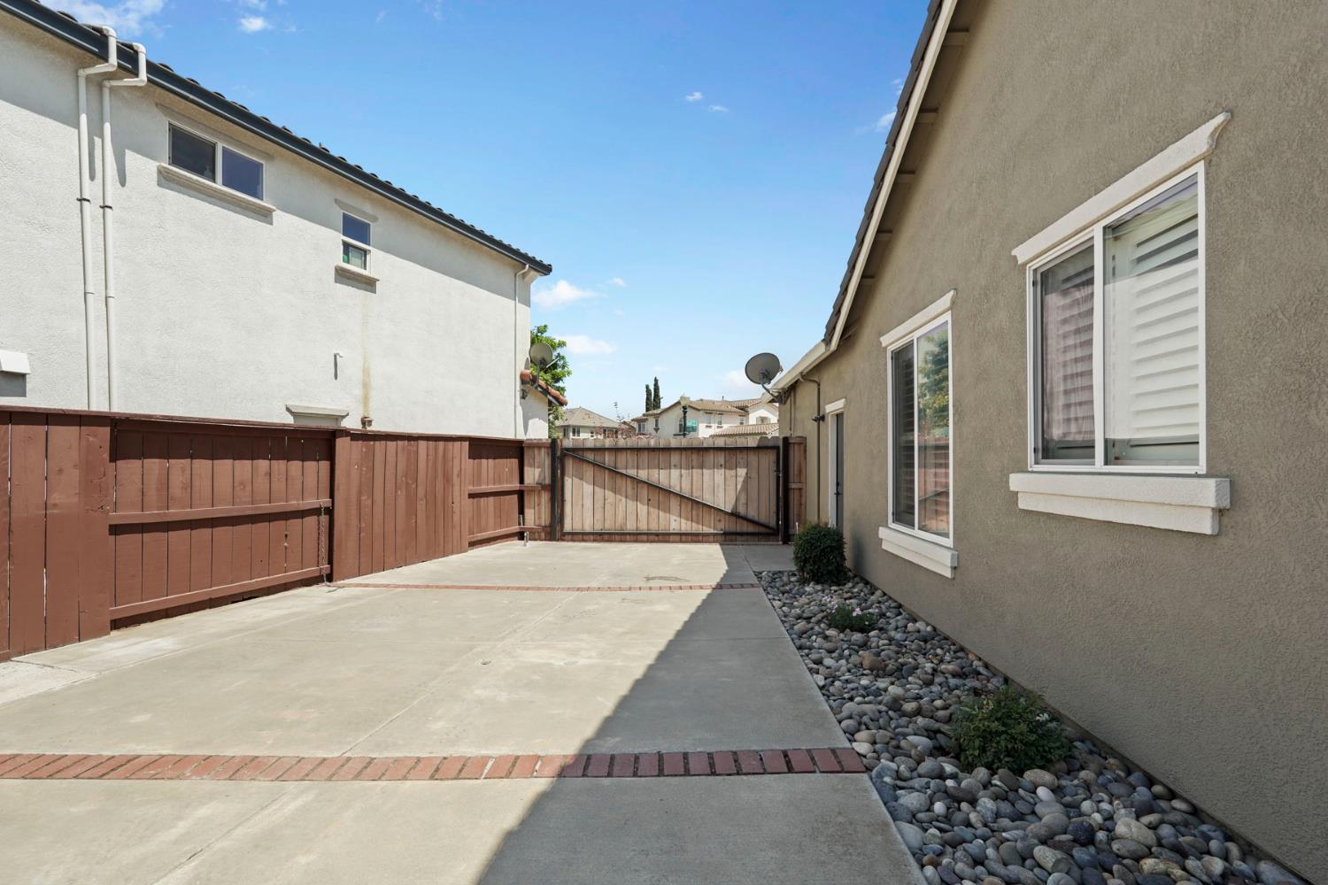 Detail Gallery Image 40 of 43 For 312 Rivergate Dr, Oakdale,  CA 95361 - 3 Beds | 2 Baths