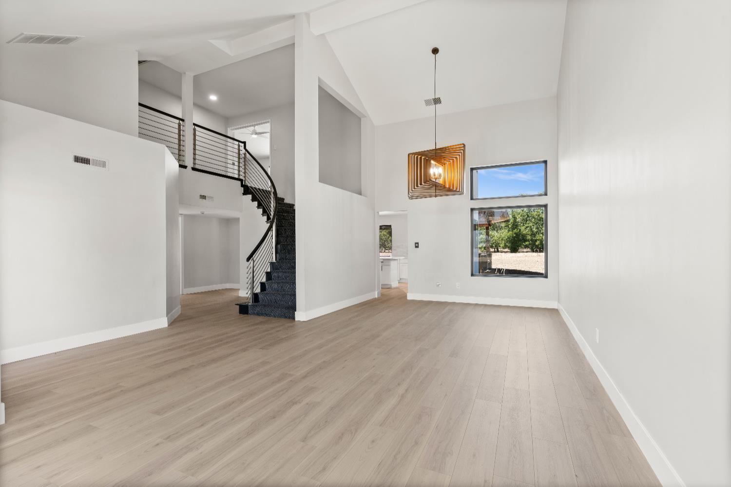Detail Gallery Image 35 of 76 For 29879 S Chrisman Rd, Tracy,  CA 95304 - 4 Beds | 3 Baths