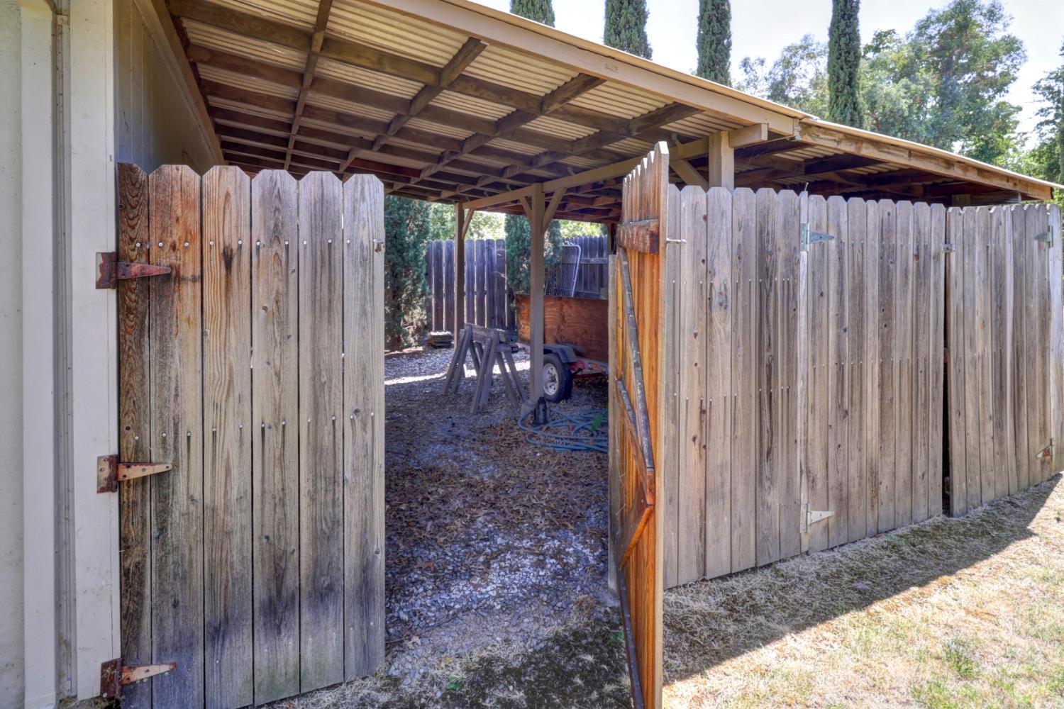 Detail Gallery Image 61 of 95 For 7919 Wonder St, Citrus Heights,  CA 95610 - 4 Beds | 2/1 Baths