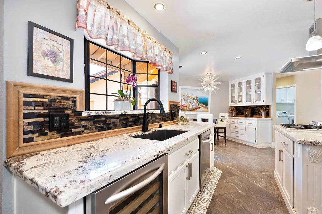 Detail Gallery Image 24 of 61 For 1801 Arroyo Dr, Auburn,  CA 95603 - 5 Beds | 4/1 Baths
