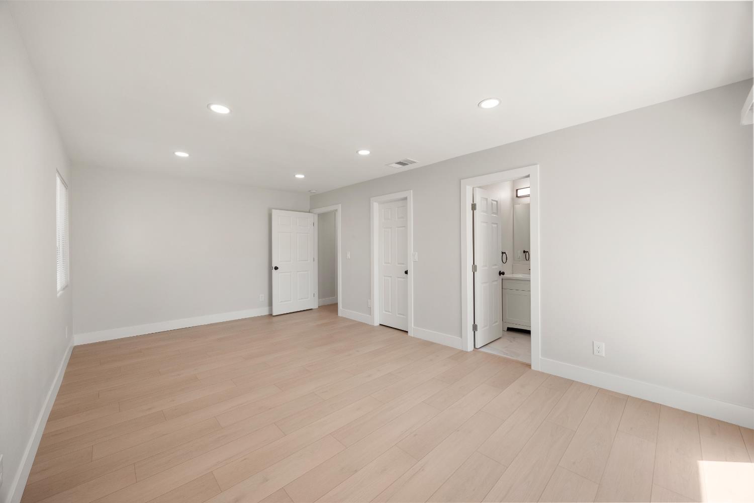 Detail Gallery Image 22 of 35 For 6237 San Martin St, North Highlands,  CA 95660 - 4 Beds | 2 Baths