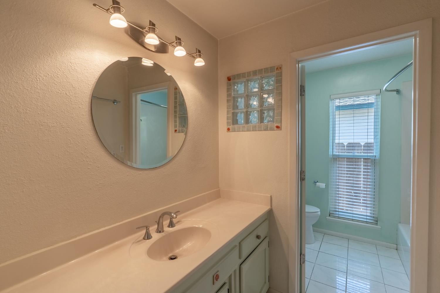 Detail Gallery Image 14 of 28 For 1113 Sonoma Ave, Modesto,  CA 95355 - 3 Beds | 2 Baths