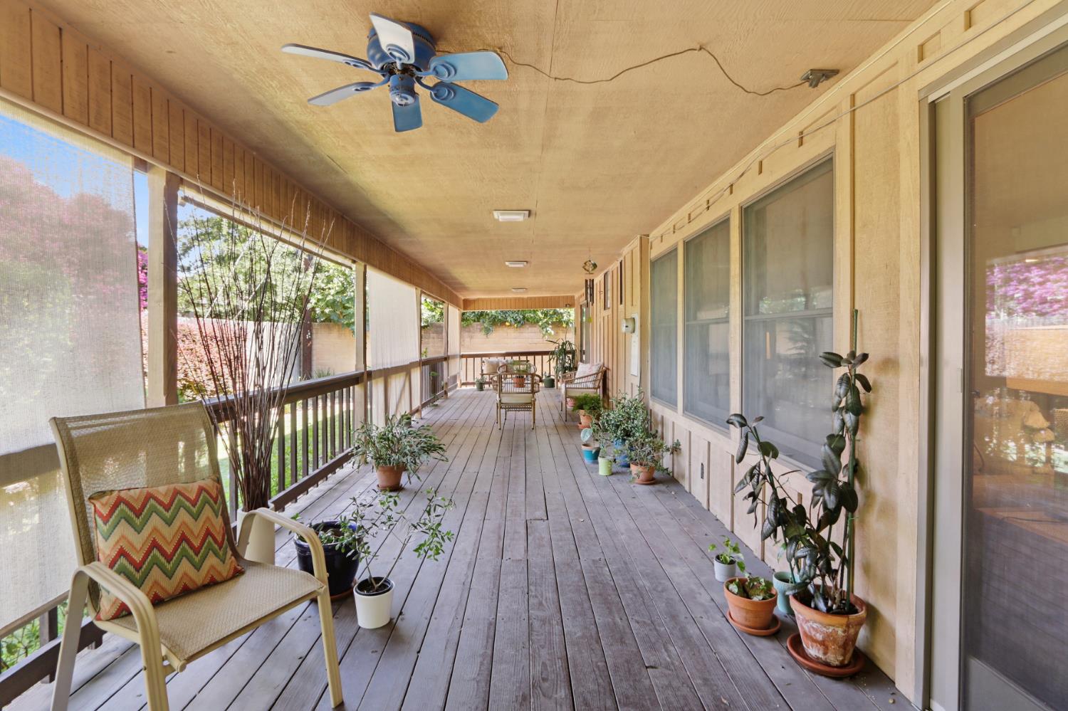 Detail Gallery Image 10 of 42 For 1620 Park Blvd, West Sacramento,  CA 95691 - 3 Beds | 2 Baths