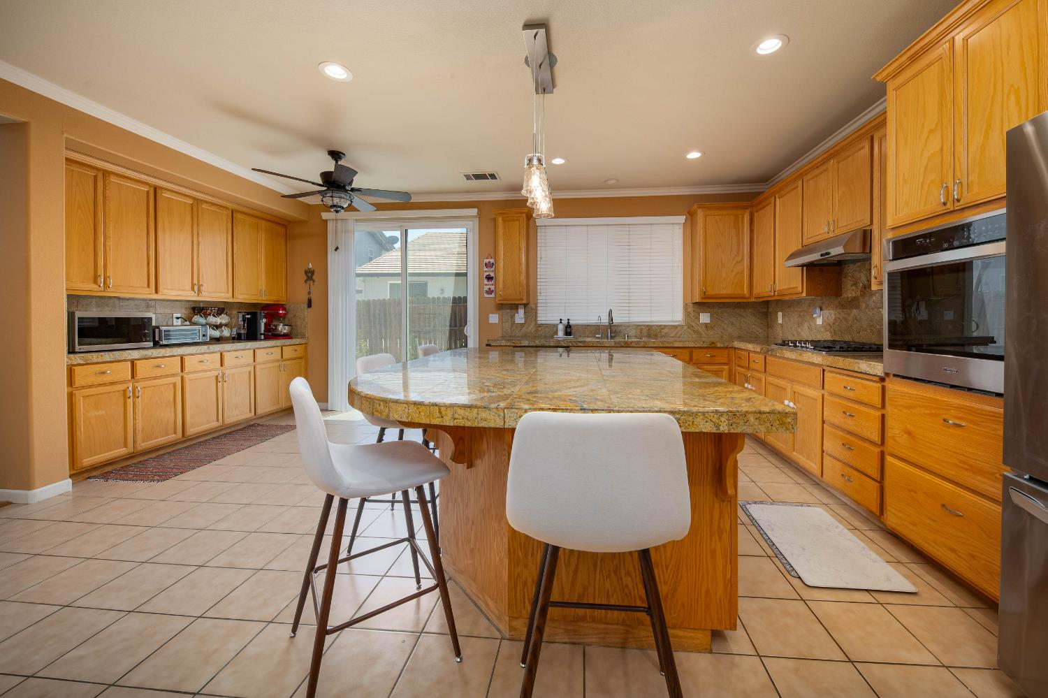 Detail Gallery Image 14 of 42 For 1450 Steel Creek Dr, Patterson,  CA 95363 - 4 Beds | 3 Baths