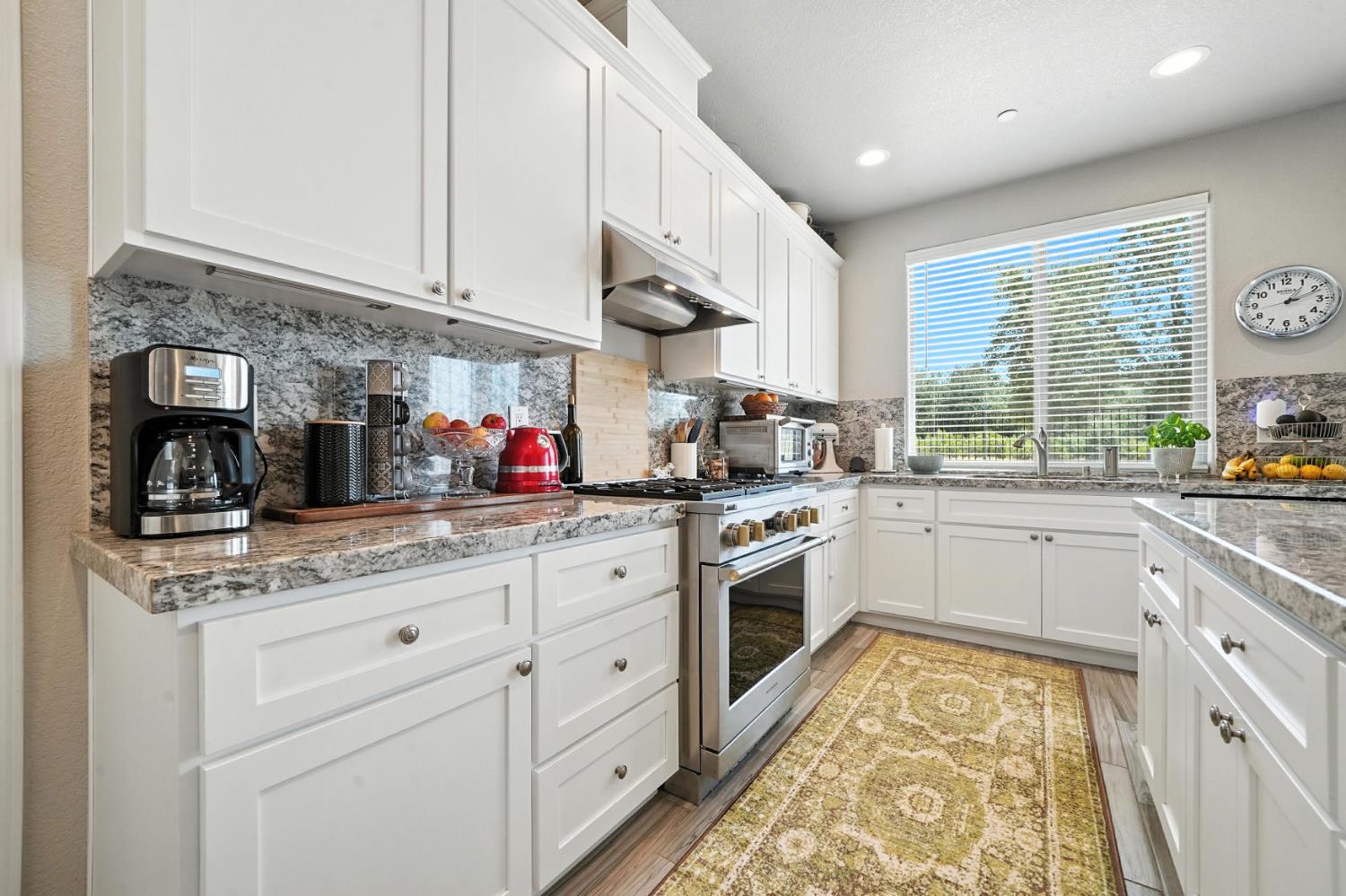 Detail Gallery Image 25 of 44 For 668 Morning Glory Cir, Ione,  CA 95640 - 4 Beds | 3 Baths