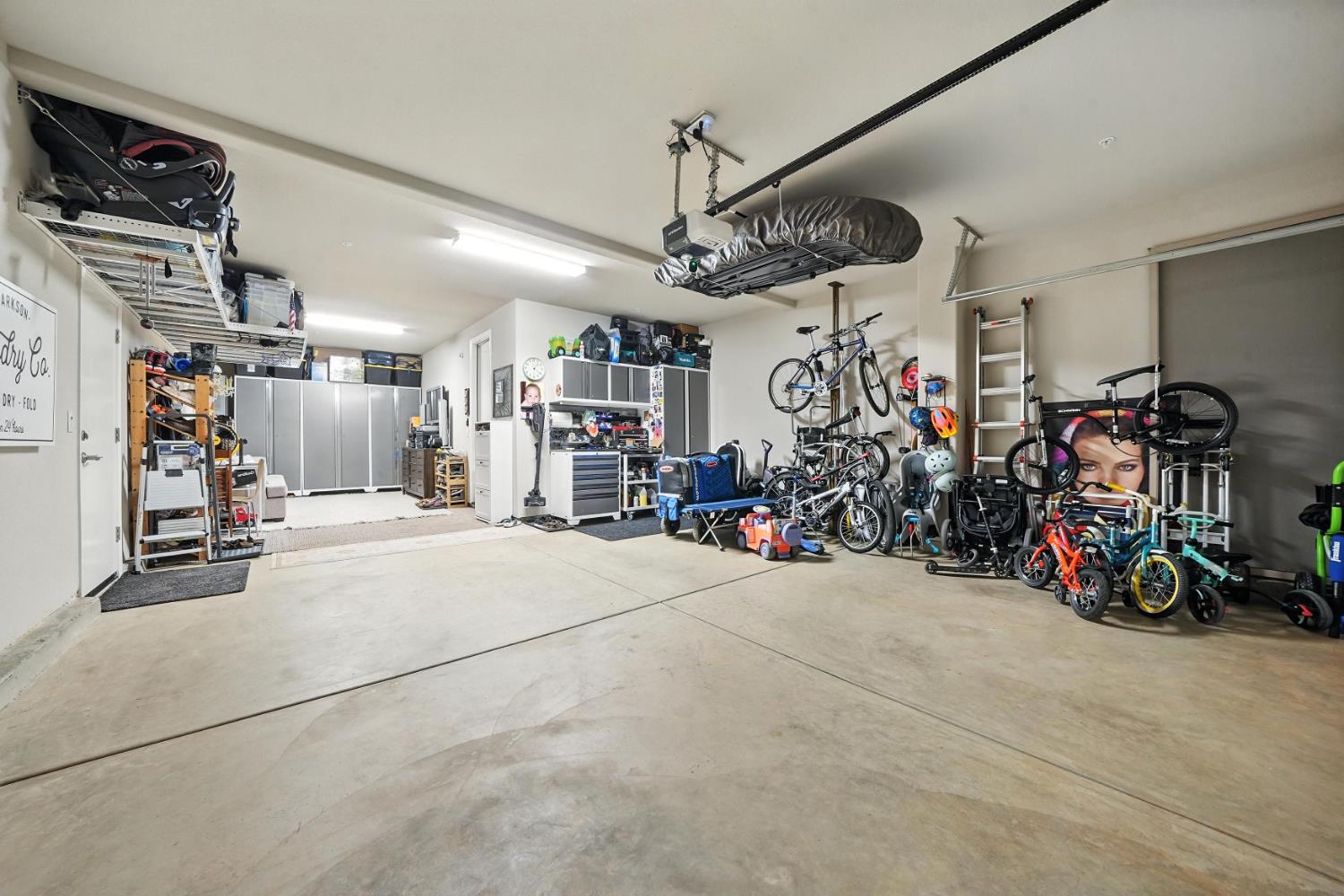 Detail Gallery Image 40 of 44 For 668 Morning Glory Cir, Ione,  CA 95640 - 4 Beds | 3 Baths