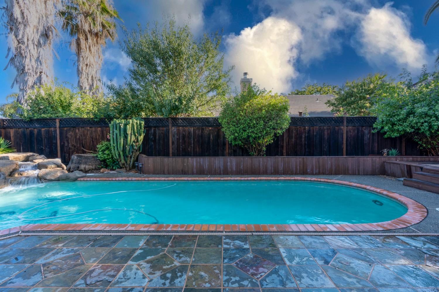 Detail Gallery Image 51 of 71 For 934 Neal St, Los Banos,  CA 93635 - 4 Beds | 2 Baths