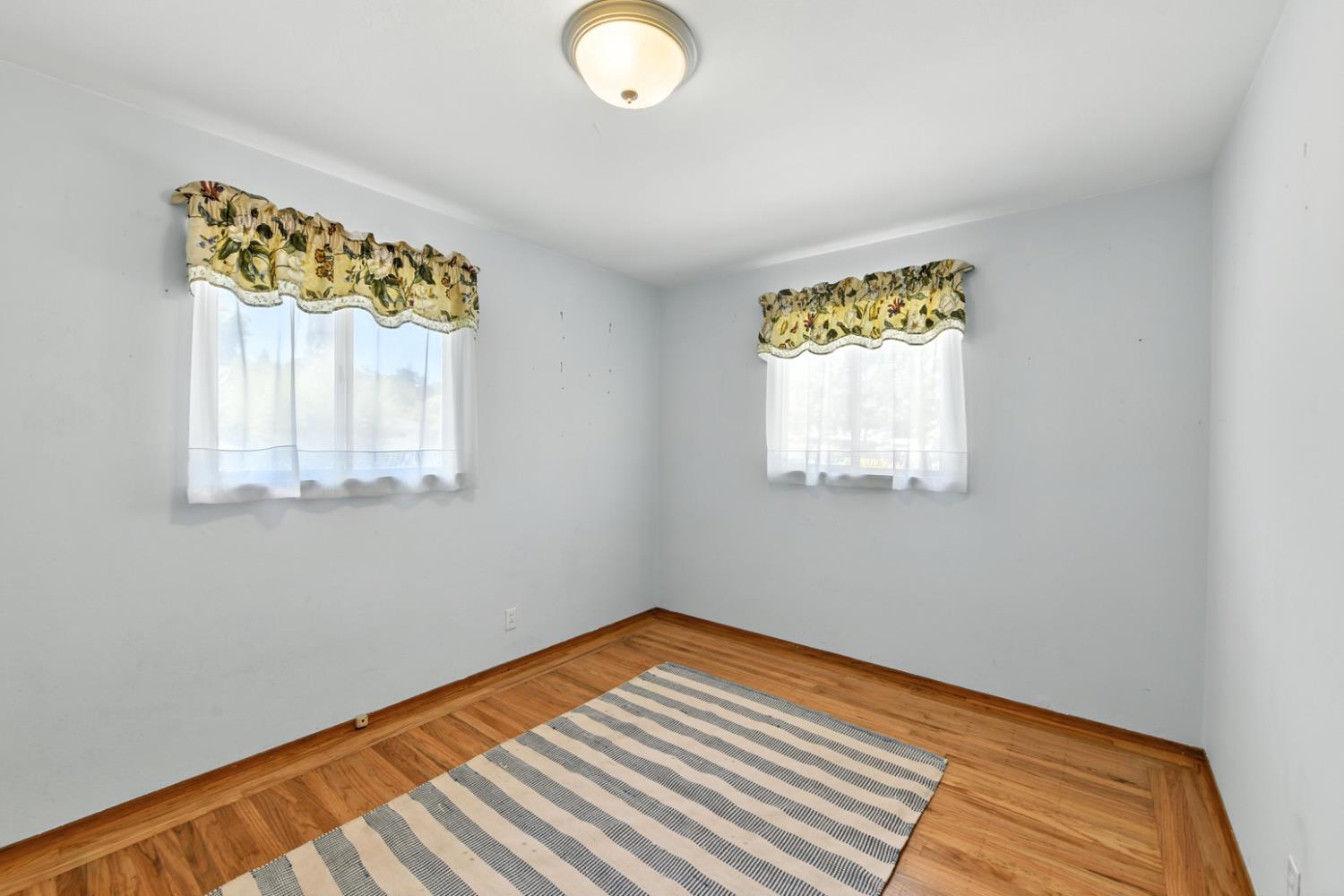 Detail Gallery Image 21 of 37 For 4724 Isabella Ave, Fair Oaks,  CA 95628 - 4 Beds | 2 Baths