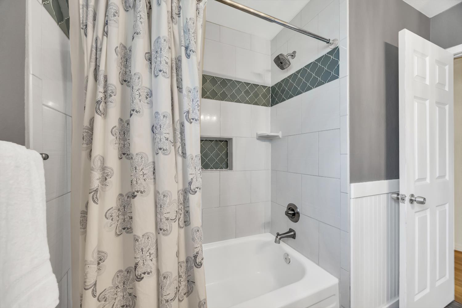 Detail Gallery Image 38 of 59 For 3975 Valley Vista Dr, Camino,  CA 95709 - 3 Beds | 2 Baths