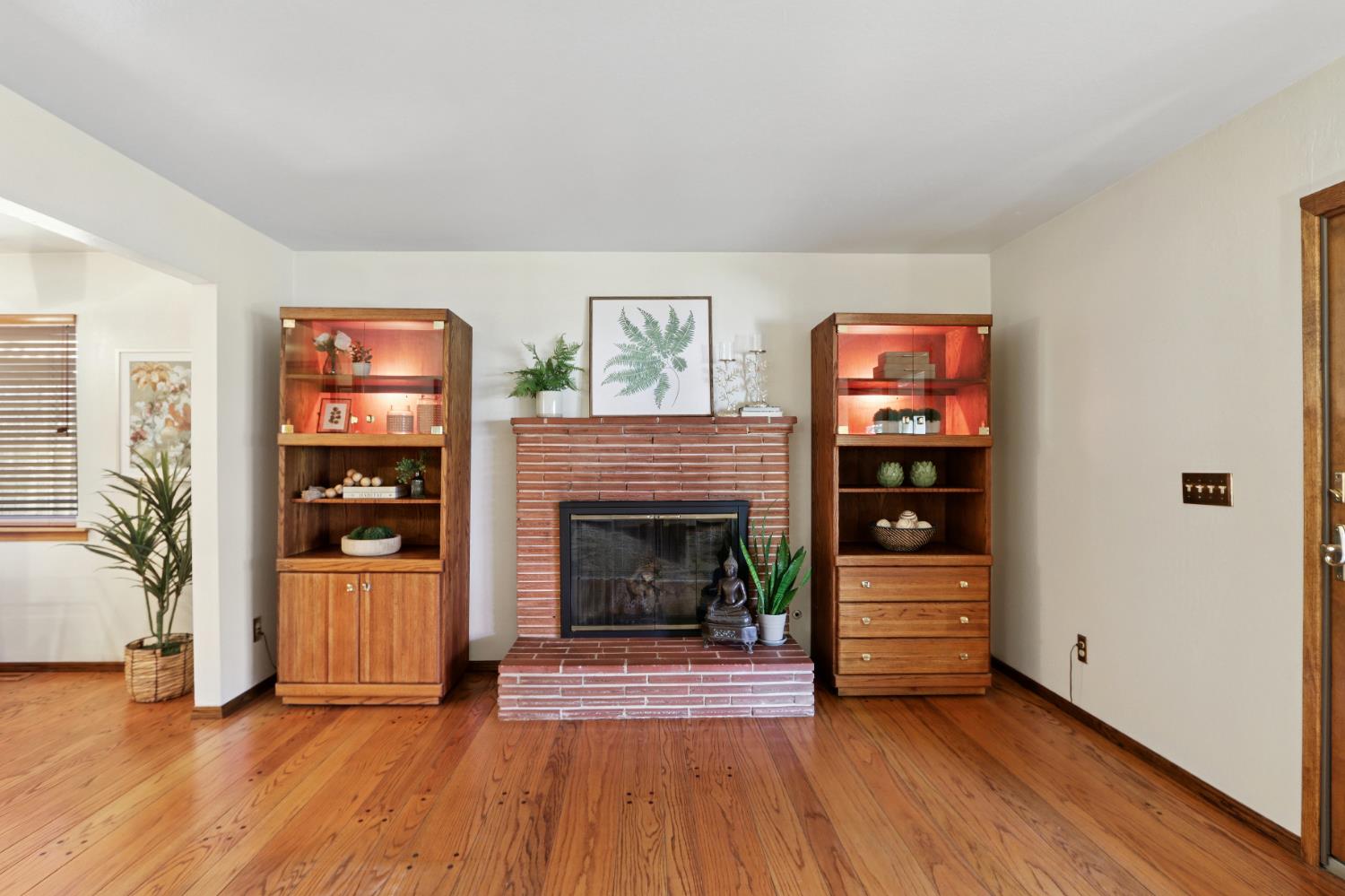 Detail Gallery Image 7 of 42 For 1620 Park Blvd, West Sacramento,  CA 95691 - 3 Beds | 2 Baths