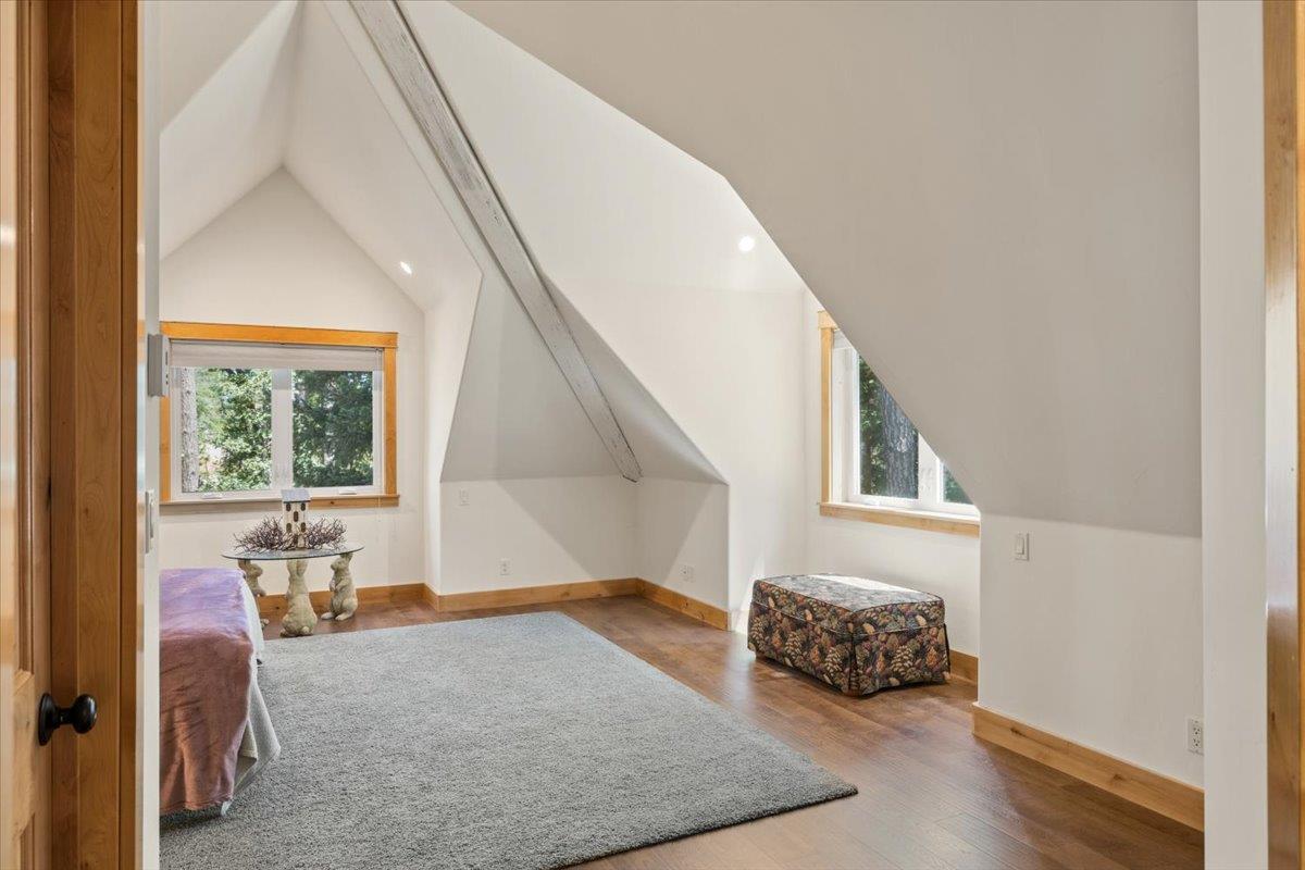 Detail Gallery Image 35 of 64 For 11382 Cour Royal, Nevada City,  CA 95959 - 3 Beds | 3/1 Baths