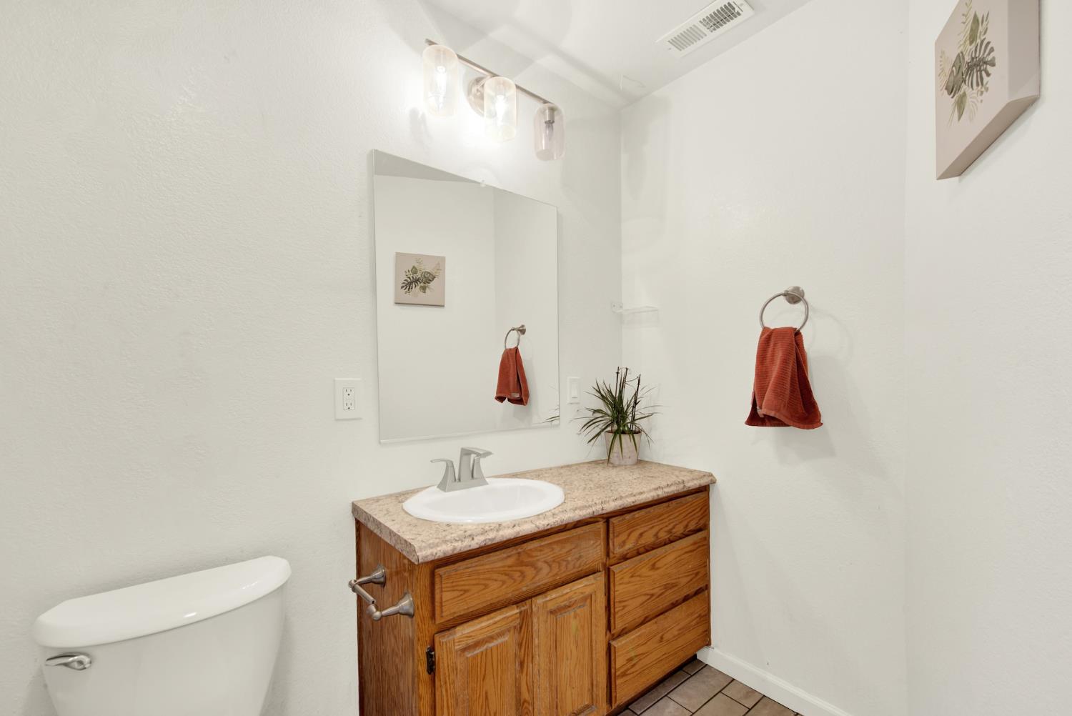 Detail Gallery Image 52 of 76 For 509 East, Winters,  CA 95694 - 3 Beds | 2 Baths