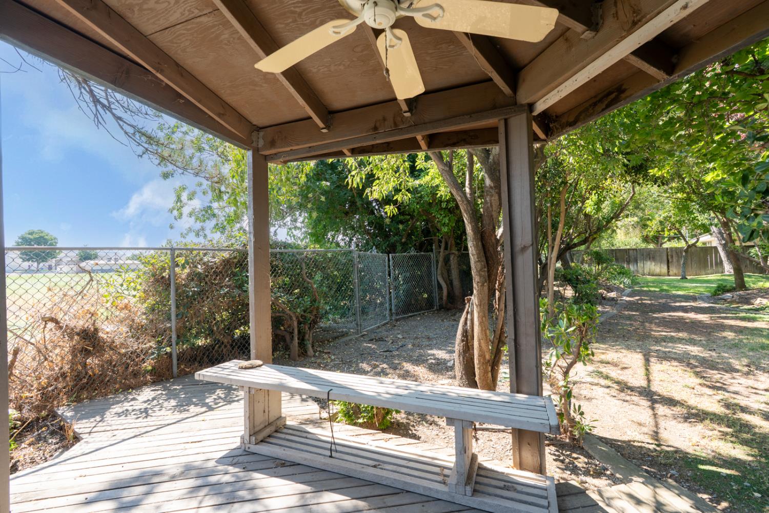 Detail Gallery Image 49 of 58 For 1838 Hillview Dr, Los Banos,  CA 93635 - 3 Beds | 2 Baths