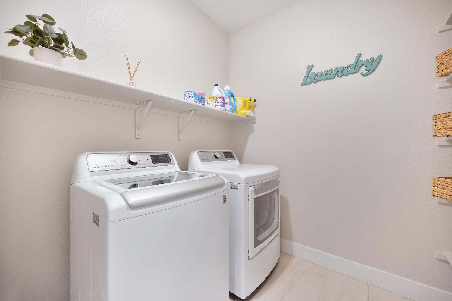 Detail Gallery Image 26 of 32 For 140 Tortosa Ct, Lincoln,  CA 95648 - 4 Beds | 2 Baths