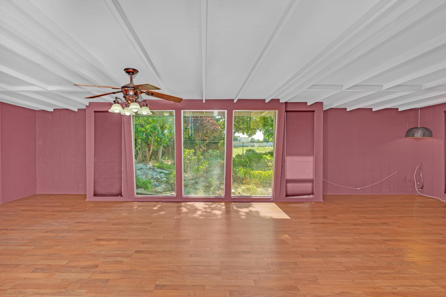 Detail Gallery Image 17 of 58 For 1838 Hillview Dr, Los Banos,  CA 93635 - 3 Beds | 2 Baths
