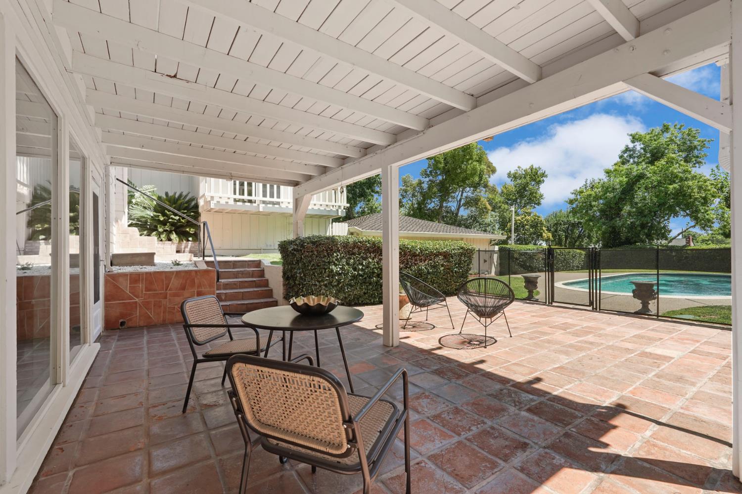 Detail Gallery Image 36 of 52 For 411 King Rd, Roseville,  CA 95678 - 4 Beds | 3 Baths