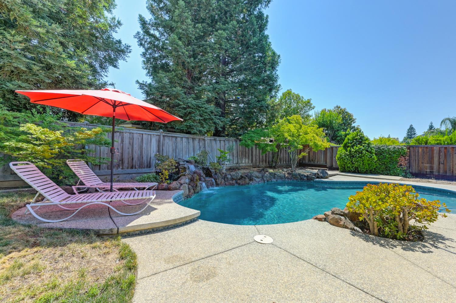 Detail Gallery Image 46 of 53 For 5408 E Brook Way, Elk Grove,  CA 95758 - 3 Beds | 2 Baths