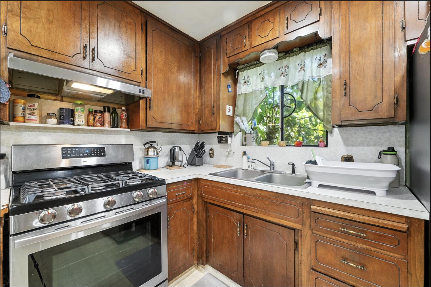 Detail Gallery Image 14 of 36 For 2713 Dale Ave, Ceres,  CA 95307 - 3 Beds | 2 Baths