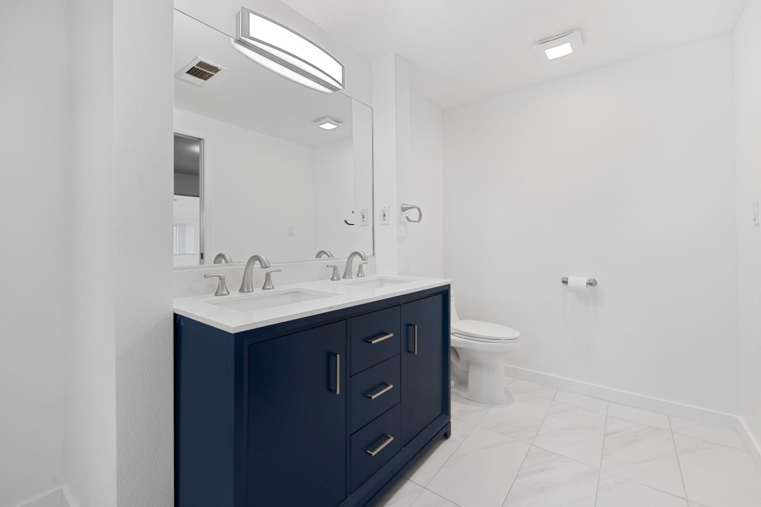 Detail Gallery Image 30 of 36 For 2528 Cabernet Way, Rancho Cordova,  CA 95670 - 3 Beds | 2 Baths