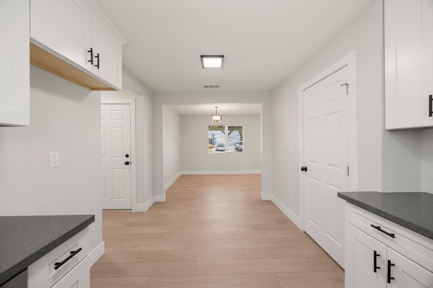 Detail Gallery Image 16 of 35 For 6237 San Martin St, North Highlands,  CA 95660 - 4 Beds | 2 Baths