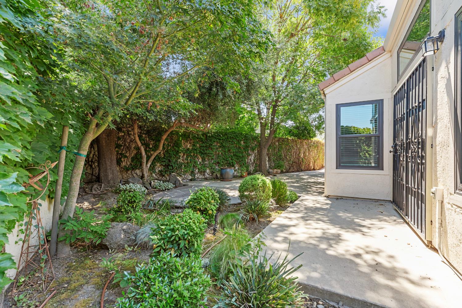 Detail Gallery Image 31 of 41 For 1173 Copper Verde Ln, Modesto,  CA 95355 - 3 Beds | 2 Baths