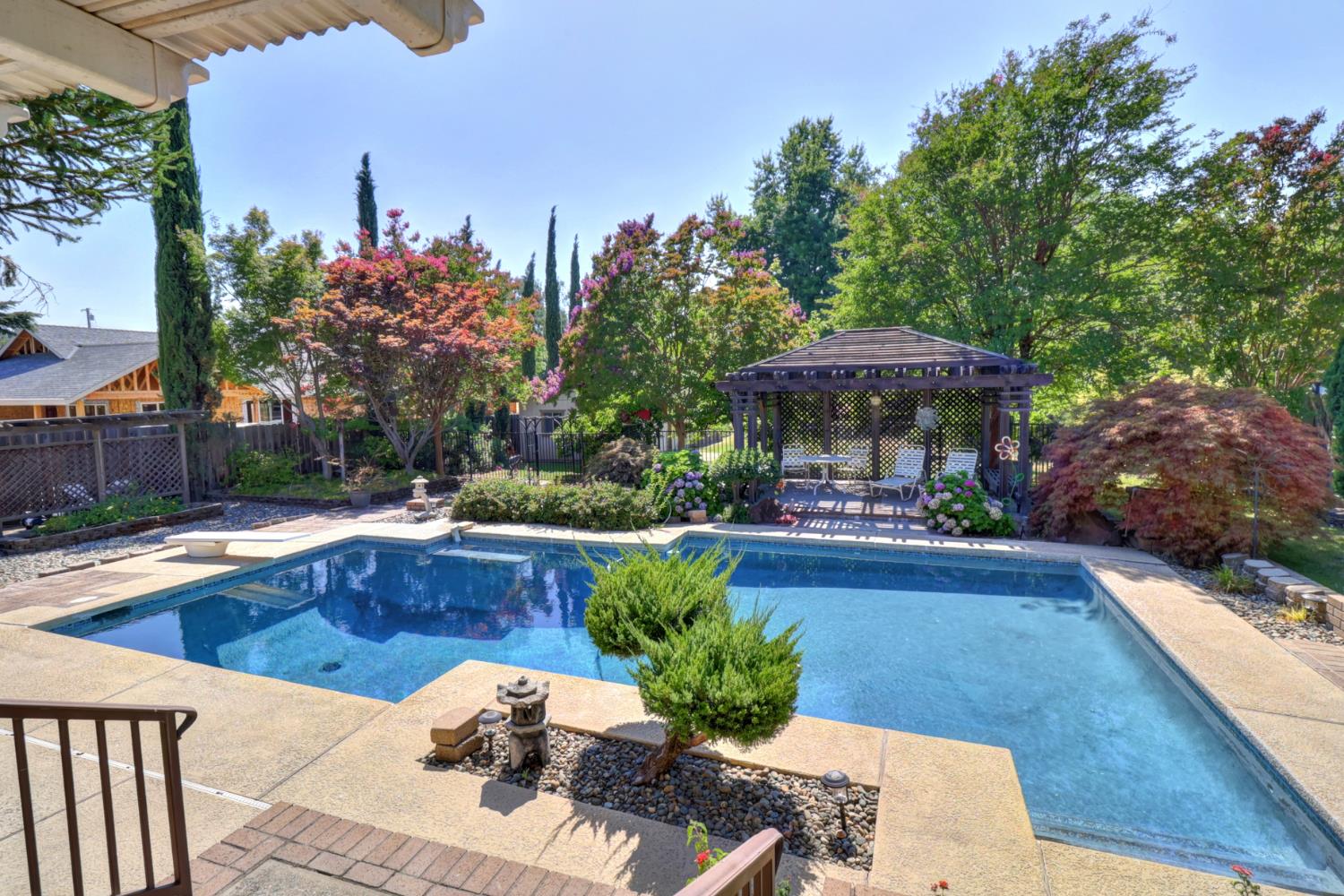 Detail Gallery Image 42 of 95 For 7919 Wonder St, Citrus Heights,  CA 95610 - 4 Beds | 2/1 Baths