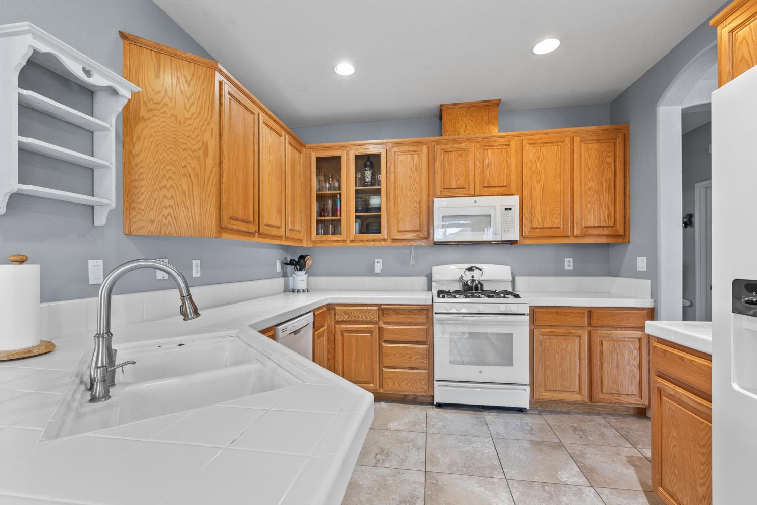 Detail Gallery Image 12 of 40 For 5307 Chatswood Way, Antelope,  CA 95843 - 3 Beds | 2 Baths