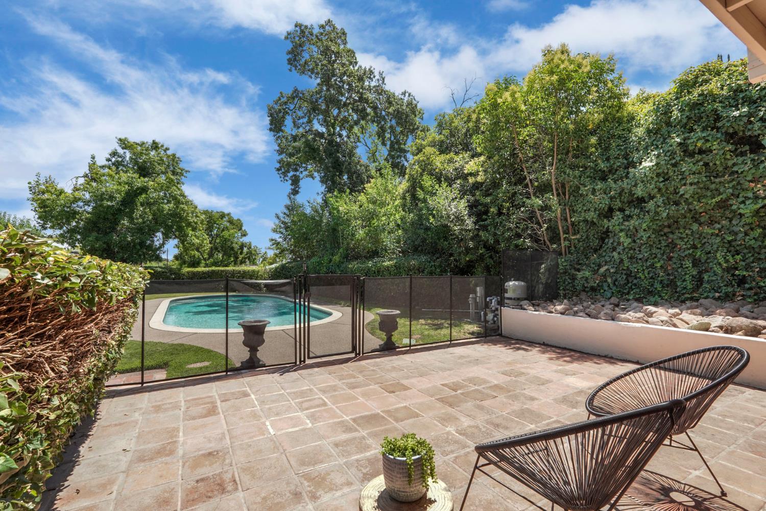 Detail Gallery Image 39 of 52 For 411 King Rd, Roseville,  CA 95678 - 4 Beds | 3 Baths