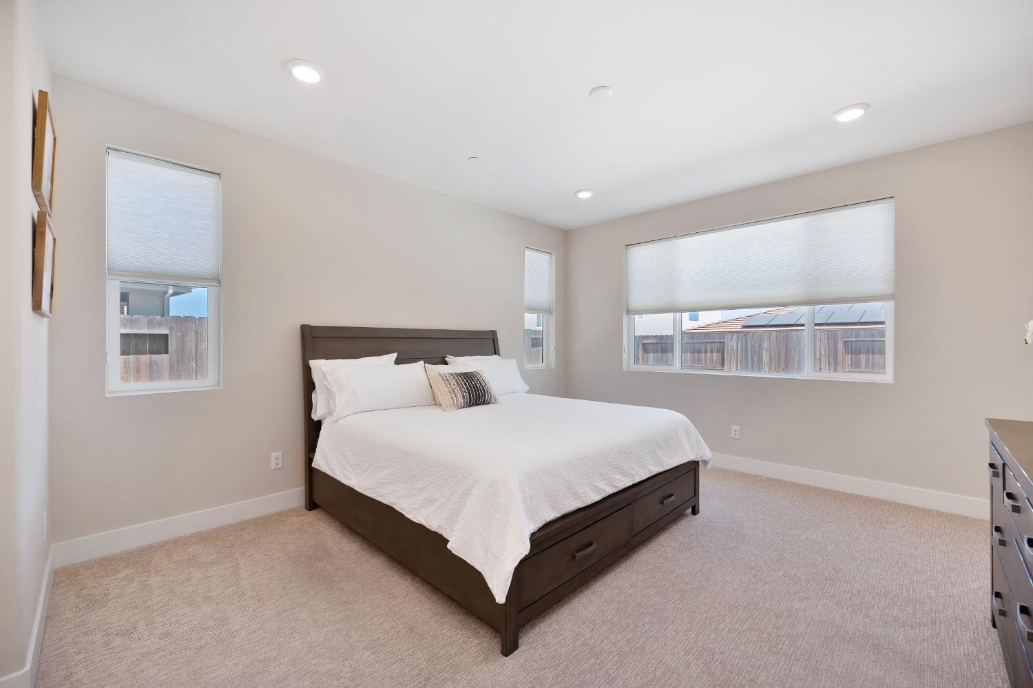 Detail Gallery Image 16 of 32 For 140 Tortosa Ct, Lincoln,  CA 95648 - 4 Beds | 2 Baths