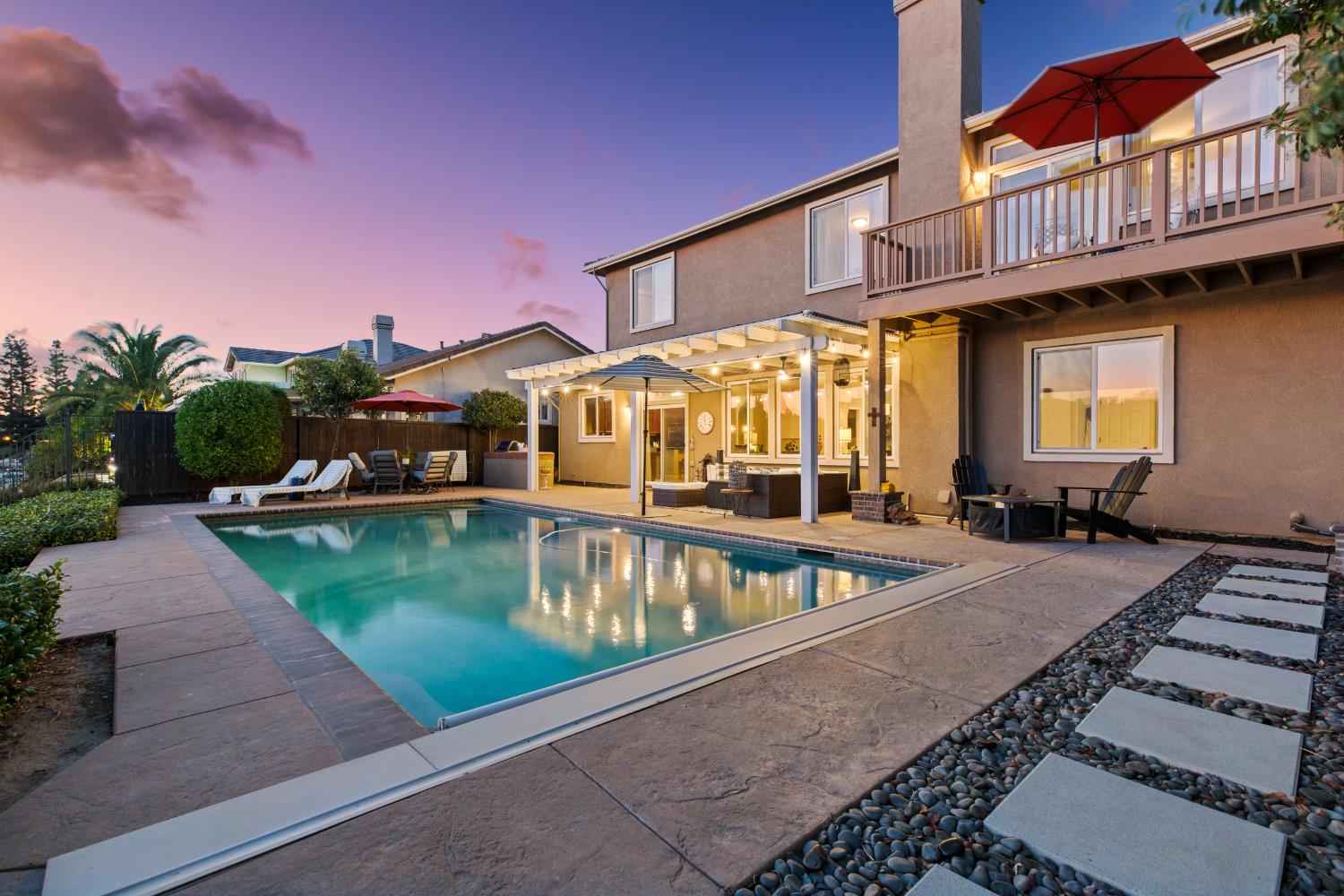 Detail Gallery Image 50 of 67 For 3021 Edgeview Dr, Modesto,  CA 95355 - 5 Beds | 3/1 Baths